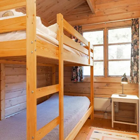 Three-bedroom Holiday In 1 Grevinge